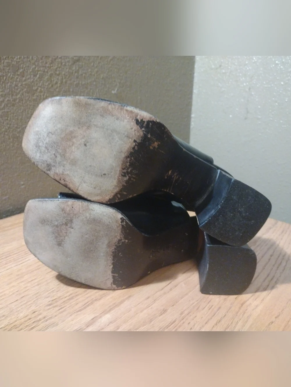 JANET & JANET Size EU 38.5 USW 8.5. Sandals Black Leather. Made in Italy